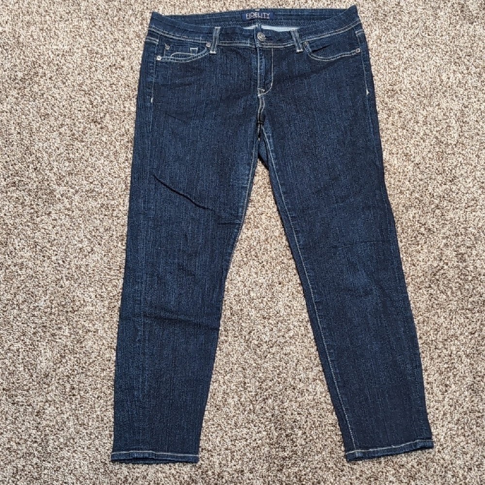 Fidelity Hapburn Cropped Jeans - Picture 2 of 13